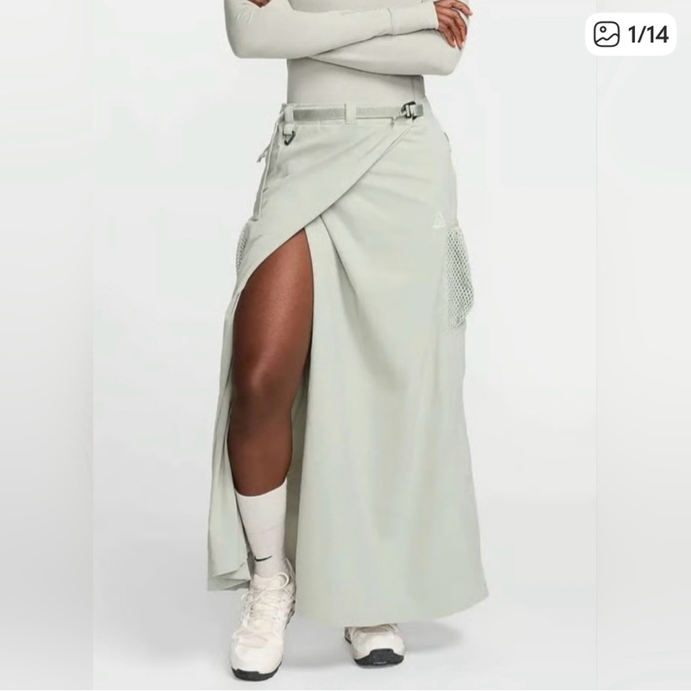 Nike ACG Snowgrass Long Skirt Like New
